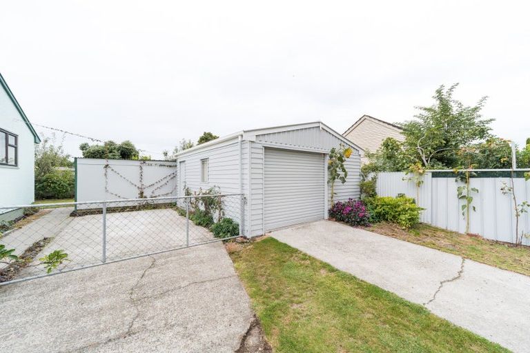 Photo of property in 64 Highbury Avenue, Highbury, Palmerston North, 4412