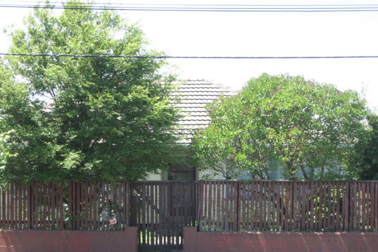 Photo of property in 120 Kerrs Road, Avonside, Christchurch, 8061