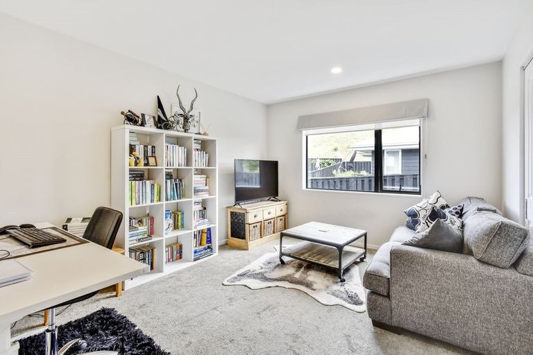 Photo of property in 24 Knoll Rise, Pukekohe, 2120