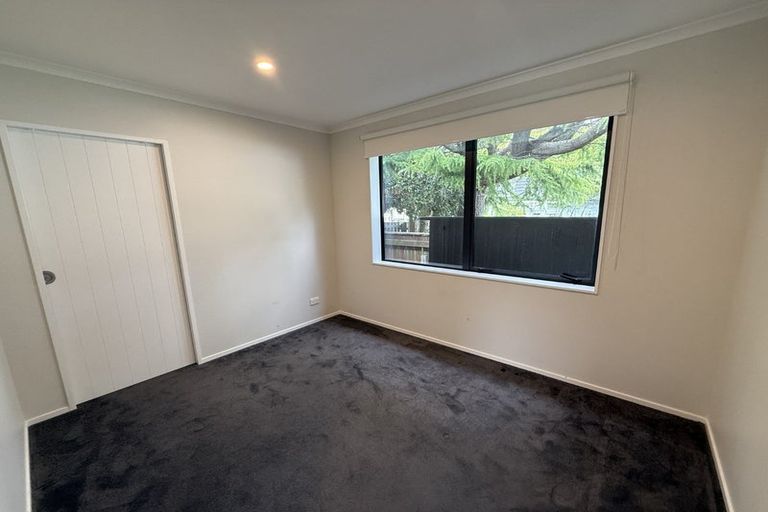 Photo of property in 394a Cambridge Terrace, Naenae, Lower Hutt, 5011