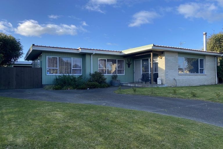 Photo of property in 18 Robinson Crescent, Tamatea, Napier, 4112