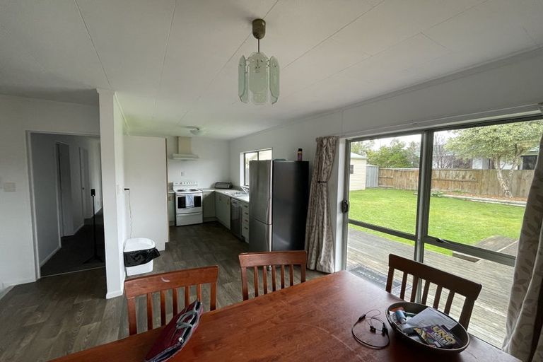 Photo of property in 81 Roberts Line, Kelvin Grove, Palmerston North, 4414
