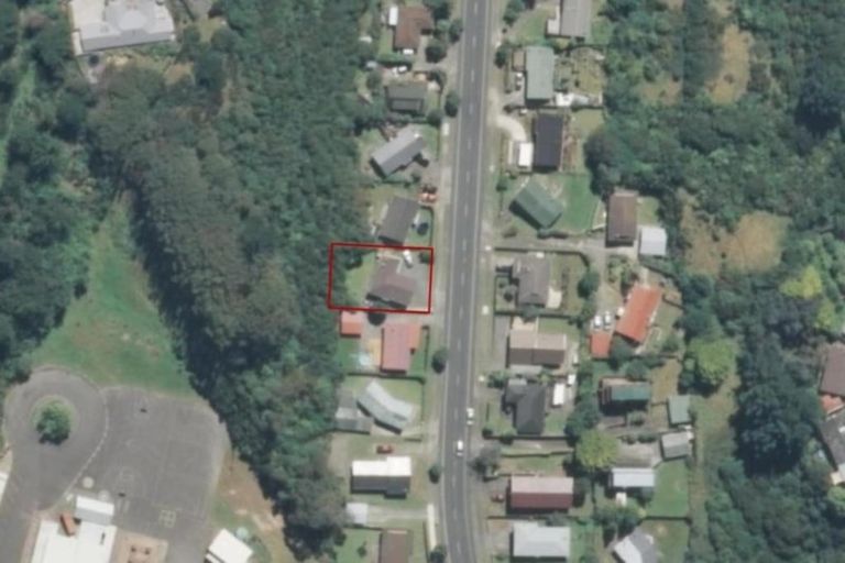 Photo of property in 31 Omapere Street, Whitby, Porirua, 5024