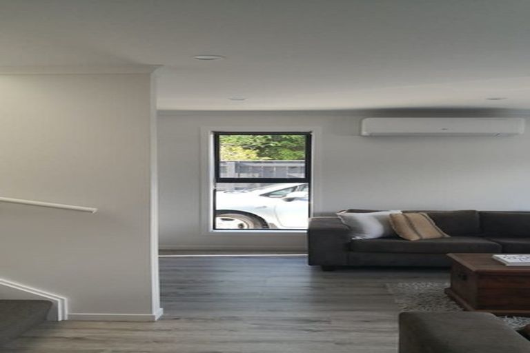 Photo of property in 124b Cambridge Terrace, Fairfield, Lower Hutt, 5011