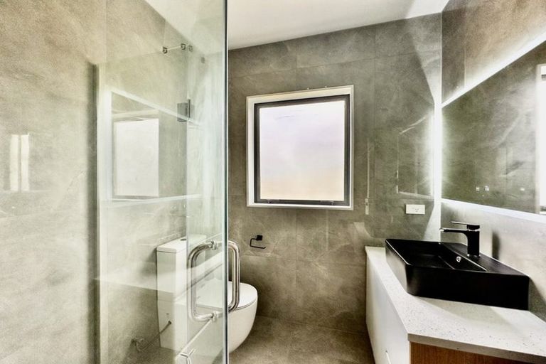 Photo of property in 60 Castlebane Drive, Flat Bush, Auckland, 2019