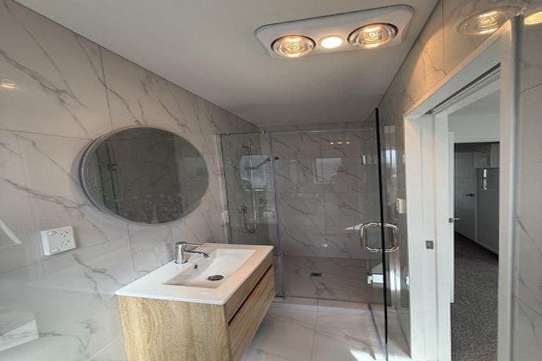 Photo of property in 6/800 Chapel Road, Northpark, Auckland, 2016