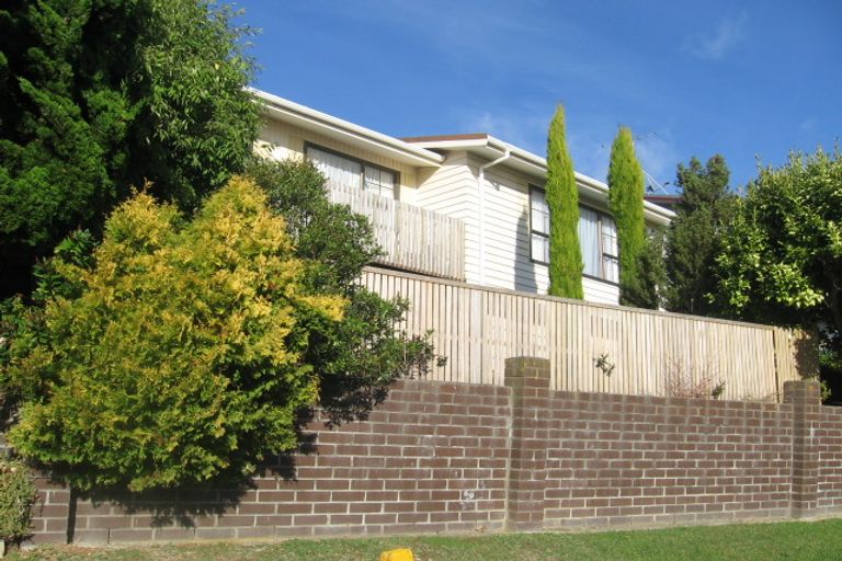 Photo of property in 32 Bosun Terrace, Whitby, Porirua, 5024