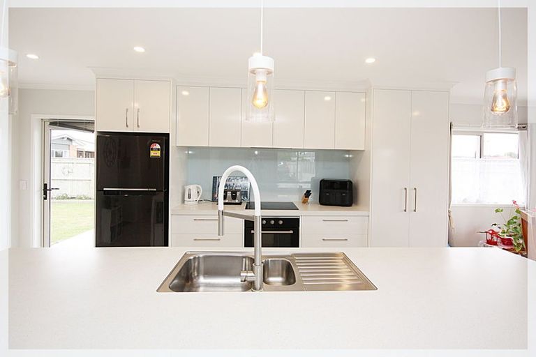 Photo of property in 26a Johnston Street, Foxton, 4814