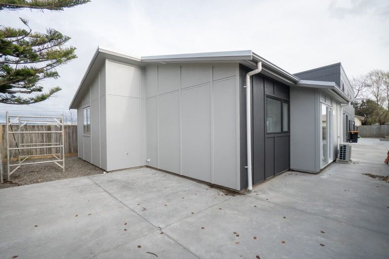 Photo of property in 43a Leeds Street, Milson, Palmerston North, 4414