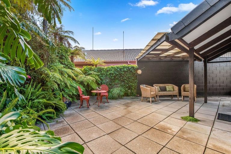 Photo of property in 1341 Hinemoa Street, Rotorua, 3010