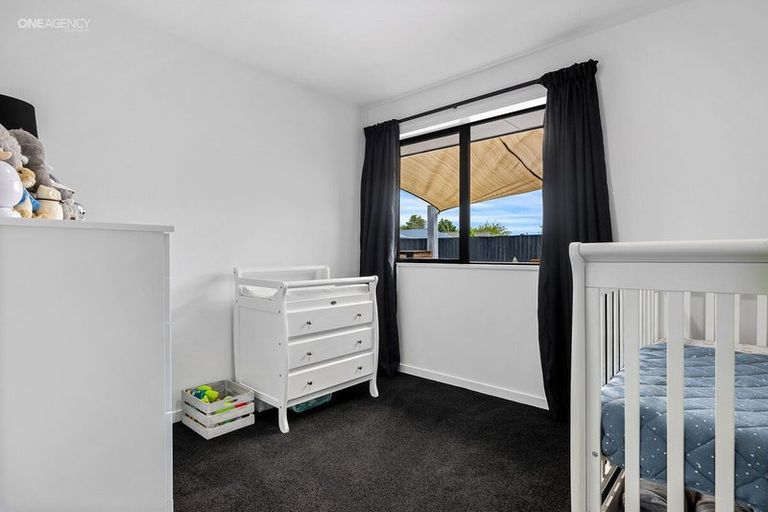 Photo of property in 71 Gladstone Road, Woodend, 7610