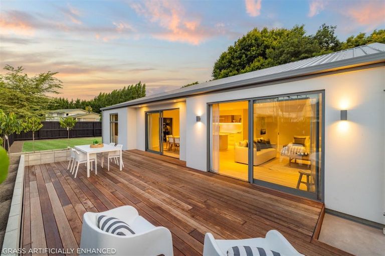 Photo of property in 11 Jardine Place, Marshland, Christchurch, 8051