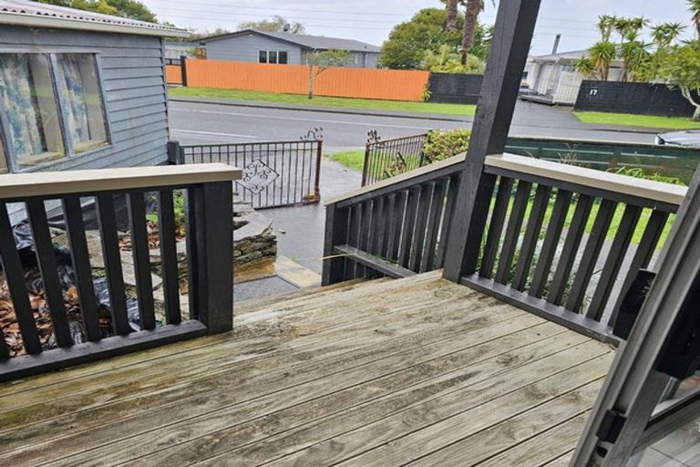 Photo of property in 20 Hindmarsh Street, Henderson, Auckland, 0612