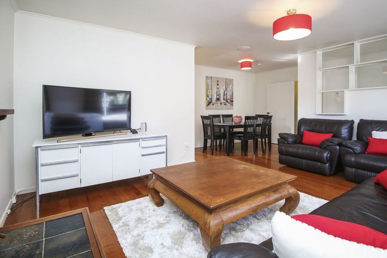 Photo of property in 1/16 Ayrton Street, Te Atatu South, Auckland, 0610