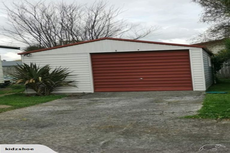 Photo of property in 16b Nelson Street, Papakura, 2110
