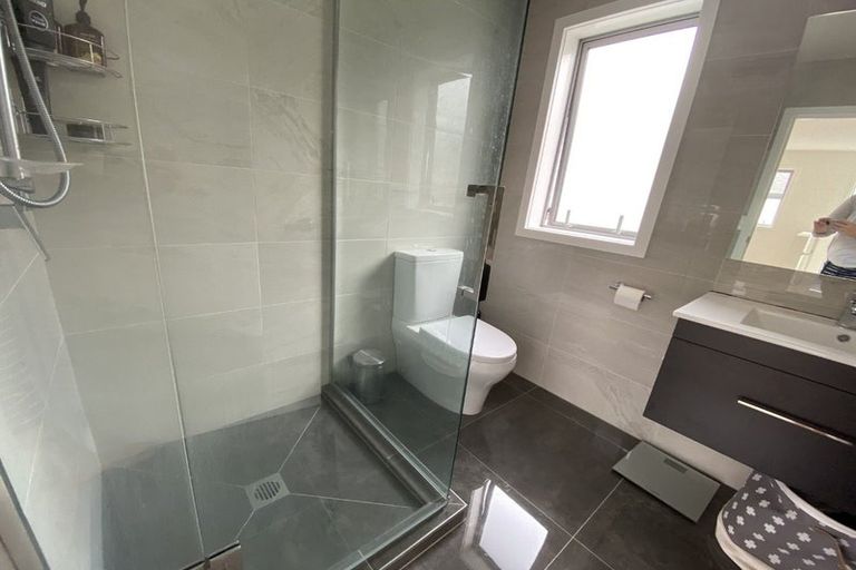 Photo of property in 33 Myland Drive, Hobsonville, Auckland, 0616