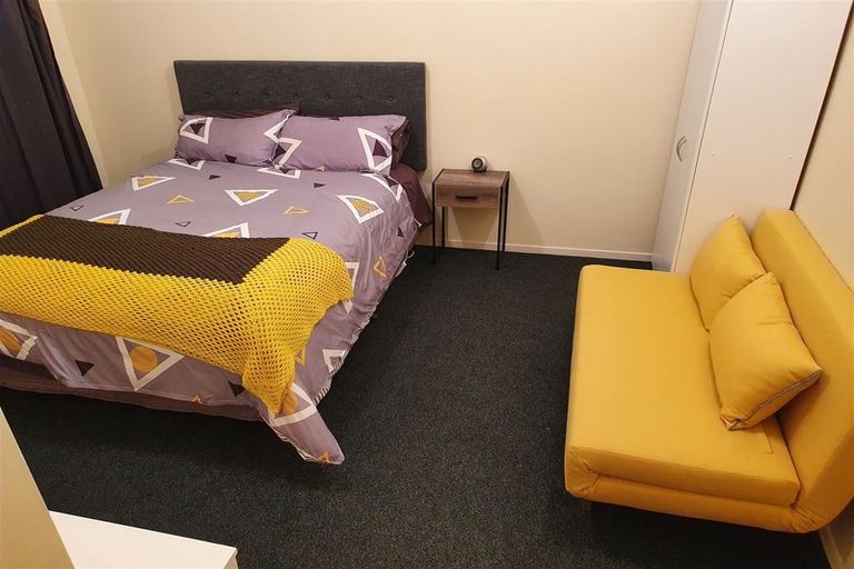 Photo of property in 1/49 Strid Road, Te Atatu South, Auckland, 0610