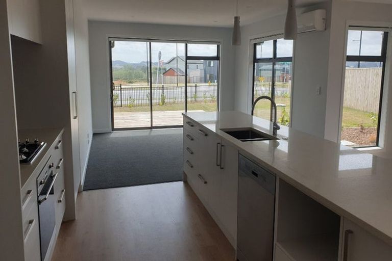 Photo of property in 73 Ormonde Drive, Silverdale, 0932