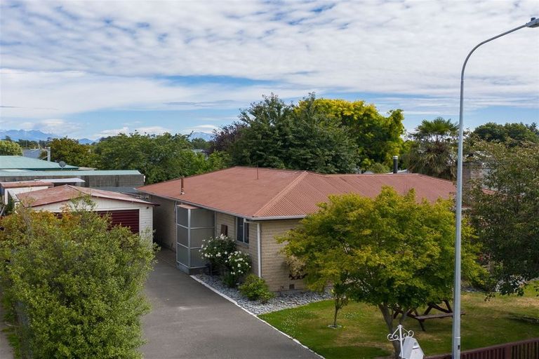 Photo of property in 100 Grove Street, Tinwald, Ashburton, 7700