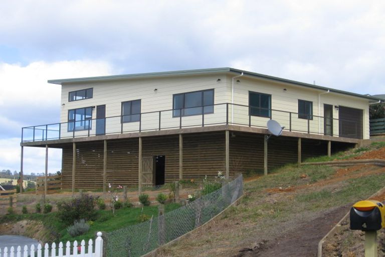Photo of property in 6 Kakapu Road, Okiato, Russell, 0272