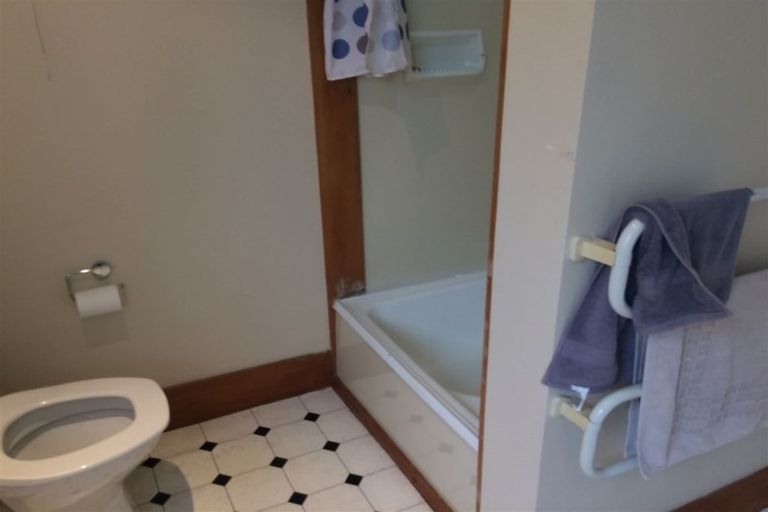 Photo of property in 5 Roosevelt Avenue, St Albans, Christchurch, 8014