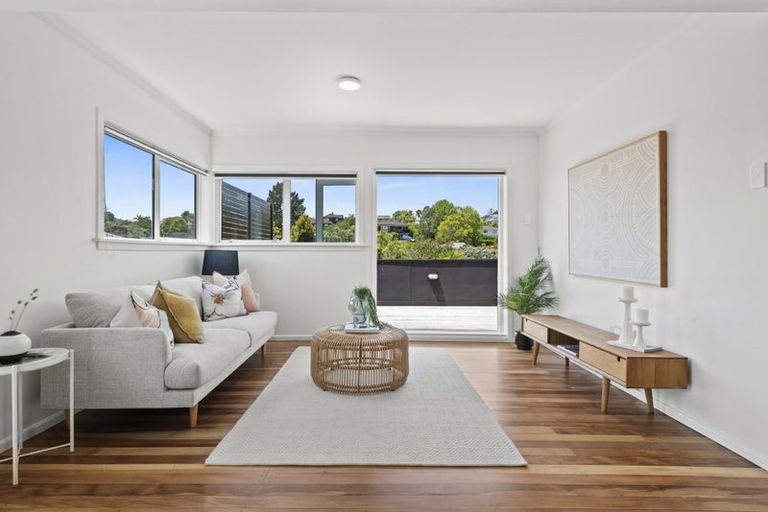 Photo of property in 42 Matipo Road, Mairangi Bay, Auckland, 0630