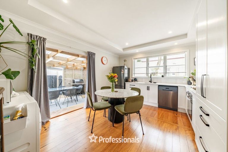 Photo of property in 3/6 Wilford Street, Wallaceville, Upper Hutt, 5018