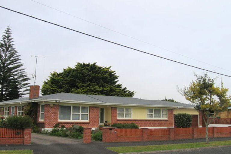 Photo of property in 3 Seifert Street, Forest Lake, Hamilton, 3200