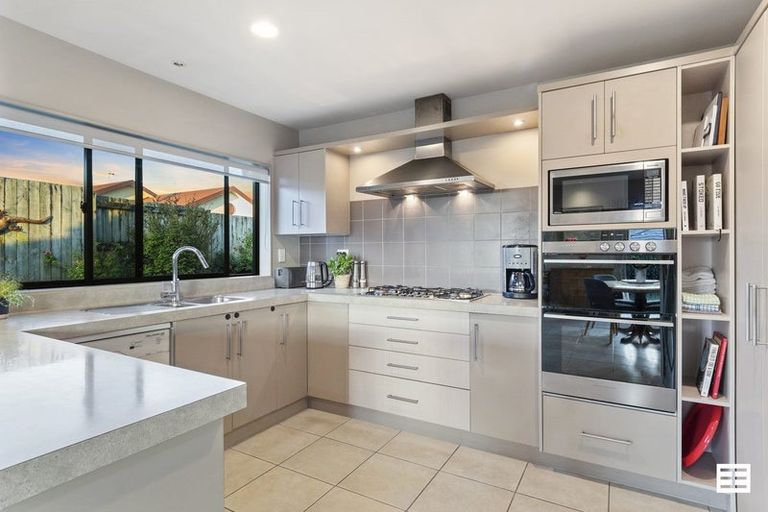 Photo of property in 4 Brackenburn Drive, Ohauiti, Tauranga, 3112