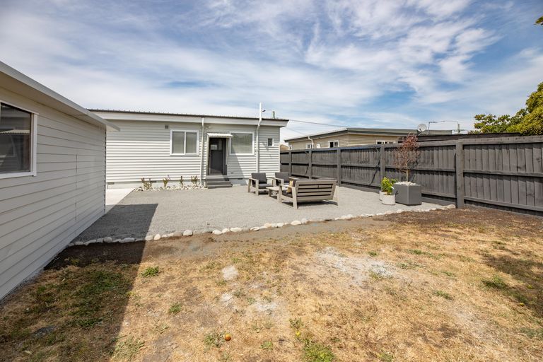 Photo of property in 309 Bower Avenue, North New Brighton, Christchurch, 8083