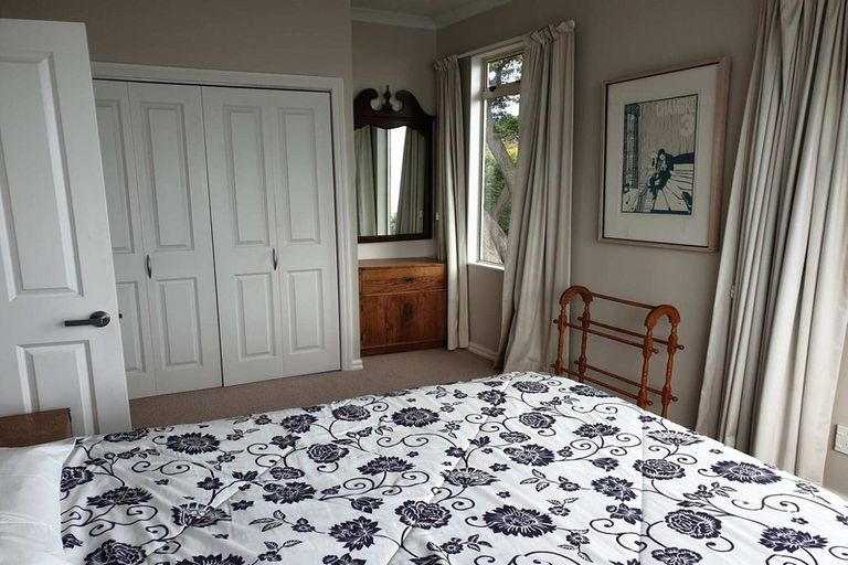 Photo of property in 19 The Crescent, Raumati South, Paraparaumu, 5032