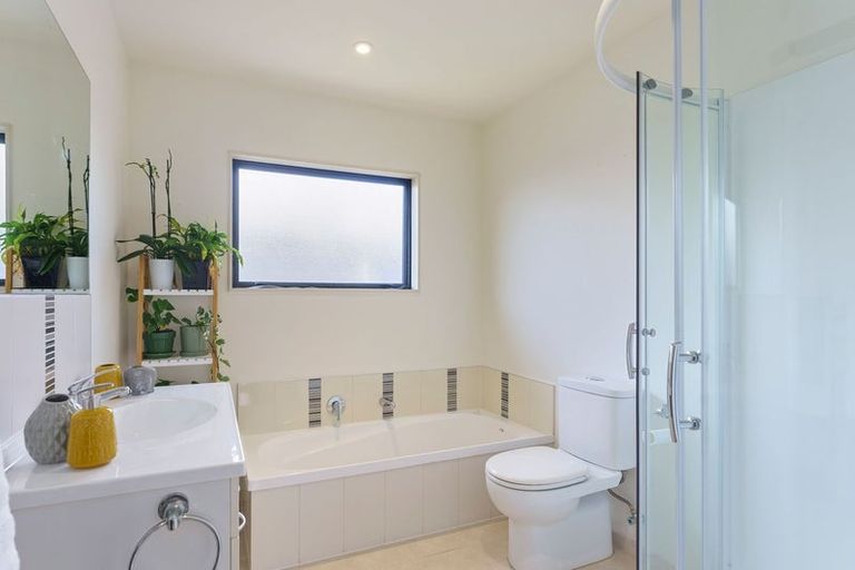 Photo of property in 193b Tutere Street, Waikanae Beach, Waikanae, 5036