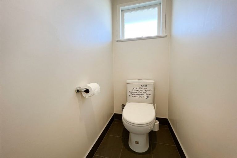 Photo of property in 1/12 Meadway, Sunnyhills, Auckland, 2010