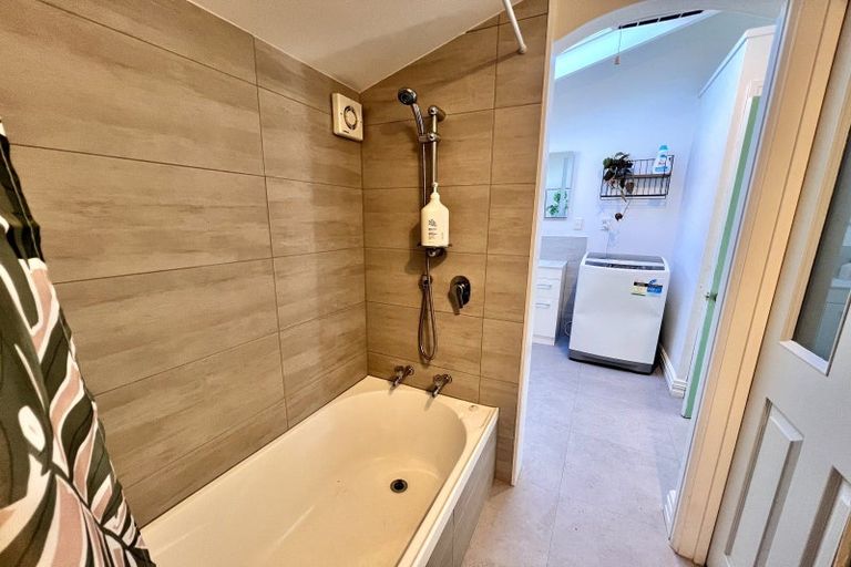 Photo of property in 185 Fernhill Road, Fernhill, Queenstown, 9300