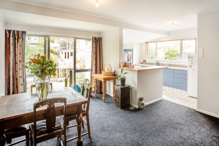 Photo of property in 30 Ruapehu Street, Paraparaumu, 5032