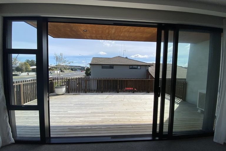 Photo of property in 1/49 Ohaupo Road, Melville, Hamilton, 3206