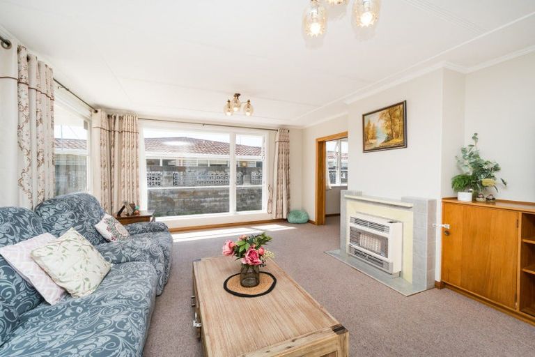 Photo of property in 7 Innes Place, Roslyn, Palmerston North, 4414