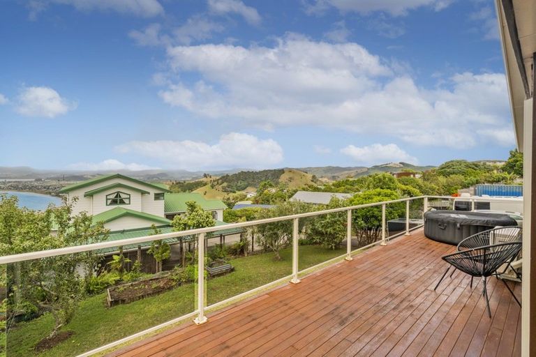 Photo of property in 101 Centennial Drive, Whitianga, 3510