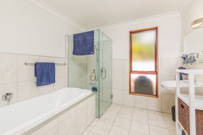 Photo of property in 26 Rarere Terrace, Kerikeri, 0230