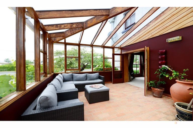 Photo of property in 10 Naylor Street, Waimate, 7924