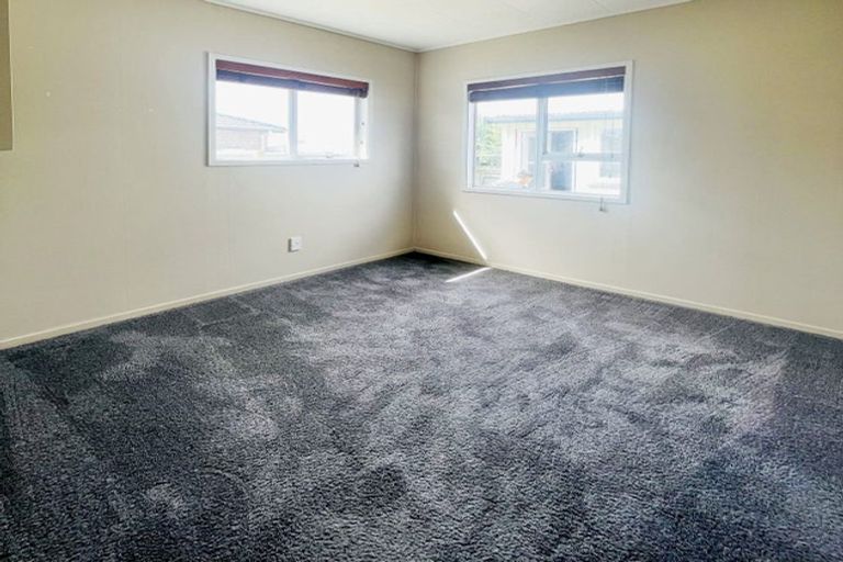 Photo of property in 141b Centreway Road, Orewa, 0931