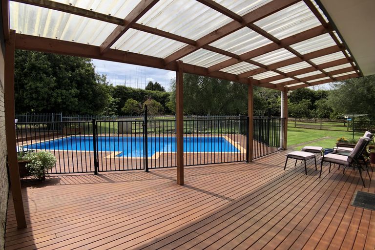 Photo of property in 42 Kendall Road, Kerikeri, 0230