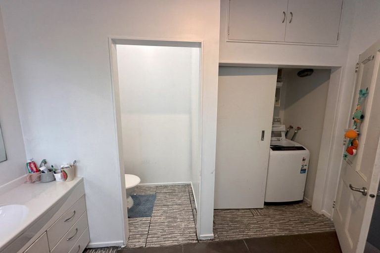 Photo of property in 61 Blake Street, Waitara, 4320