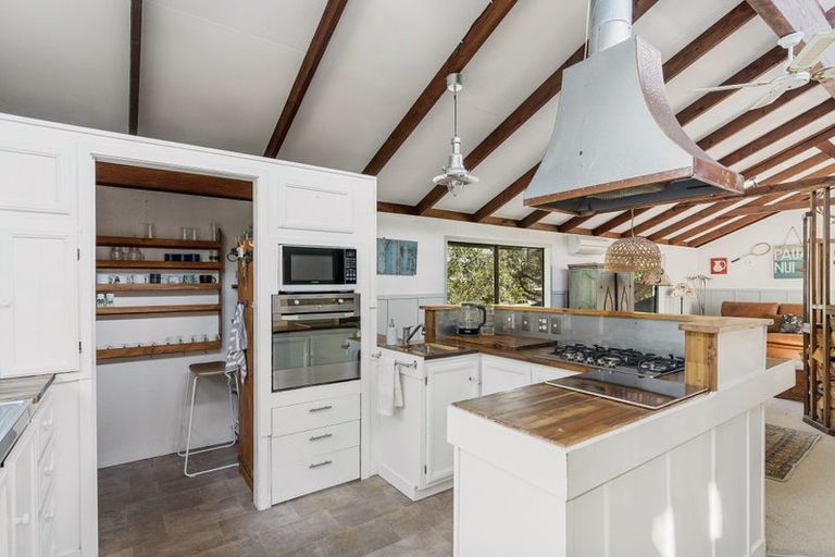 Photo of property in 6 Chelmsford Court, Pauanui, Hikuai, 3579