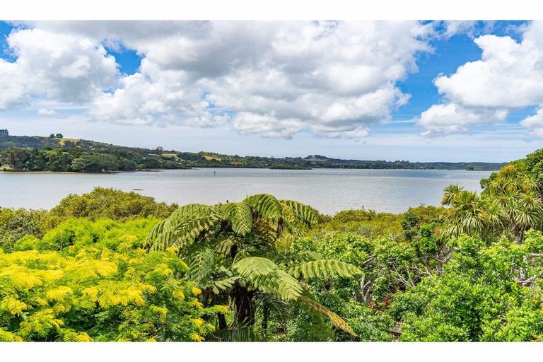 Photo of property in 1 The Lookout, Kerikeri, 0230
