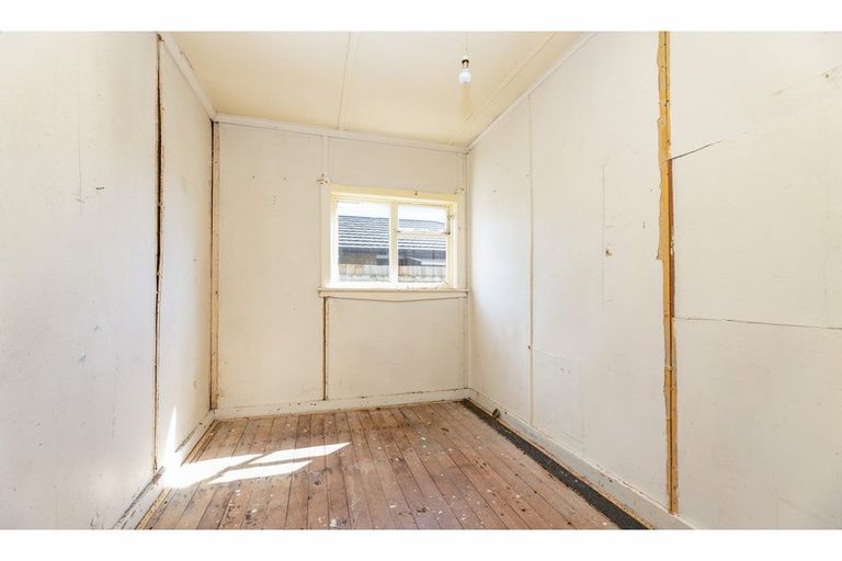 Photo of property in 393 Bower Avenue, Parklands, Christchurch, 8083