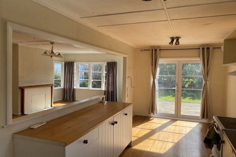 Photo of property in 19 Chapman Crescent, Naenae, Lower Hutt, 5011