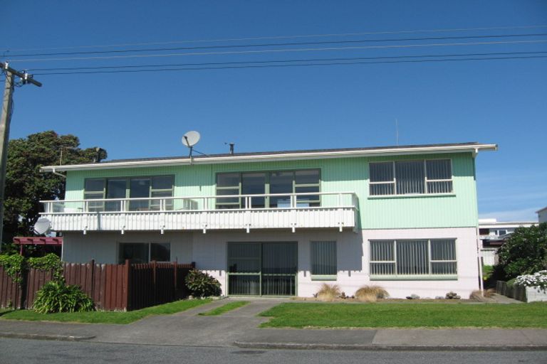 Photo of property in 24a Octavius Place, New Plymouth, 4312