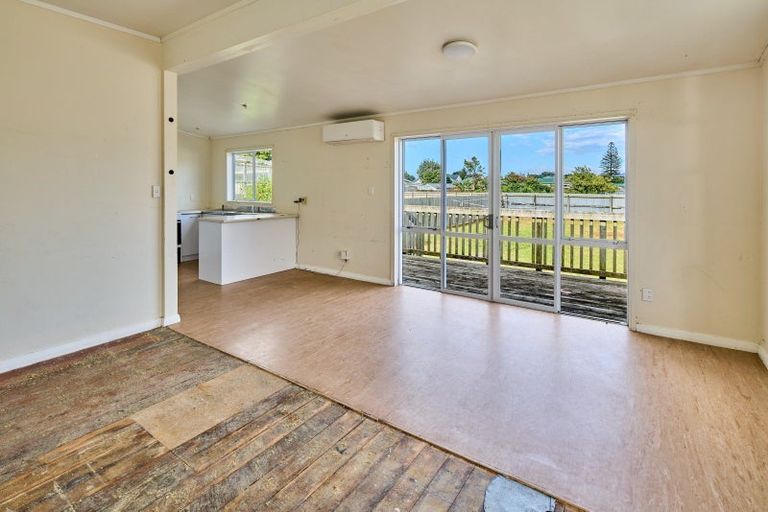 Photo of property in 40 York Street, Moera, Lower Hutt, 5010