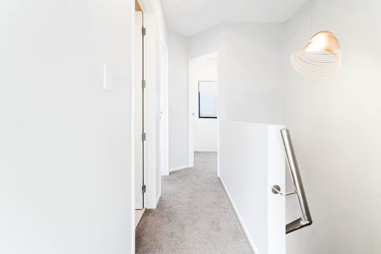 Photo of property in 9/17 Parker Avenue, New Lynn, Auckland, 0600